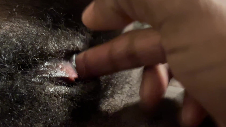 Themeatz: Vecina mea este o perversă vol. 1