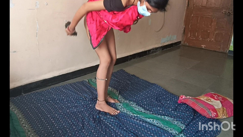 Desishycouple: Desi Bhabhi Shivani Sex s nevlastním bratrem