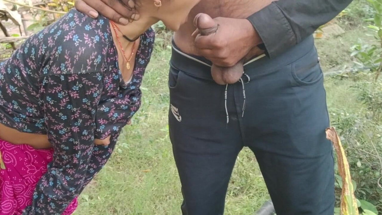 seema: Outdoor-chudai voll teil2