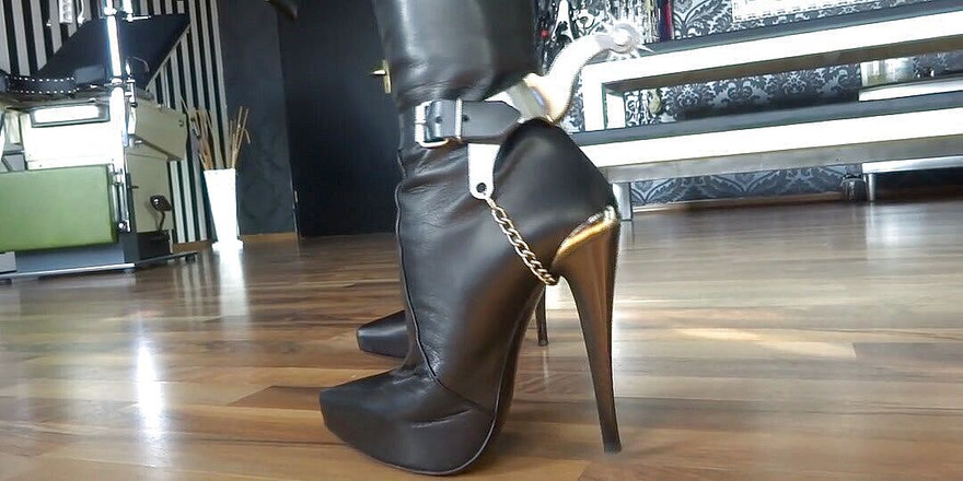 Lady Victoria Valente: Porra para a puta dos Spurs