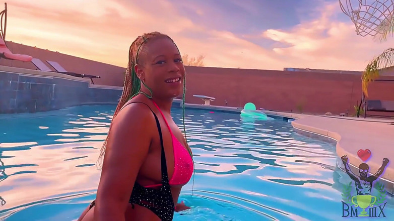 BonesMontana3X: Poolside Ft. Shanice Luv
