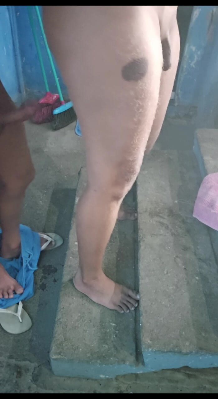 Renata Frazao: バルコニーで拾ったんだ。