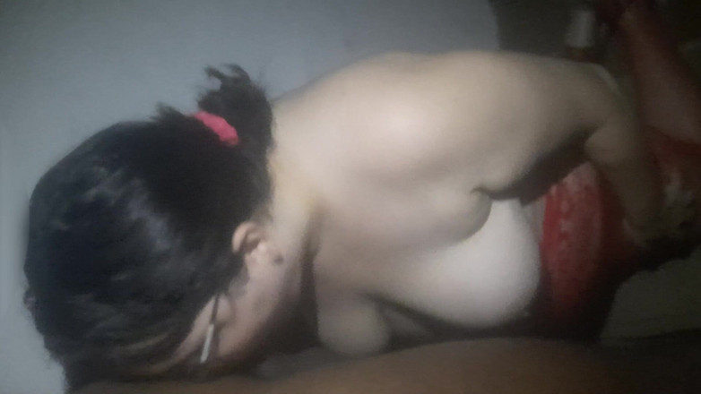 Cuckold Couple Swing: Sie liebt es, heißes sperma von einem esser zu schlucken...