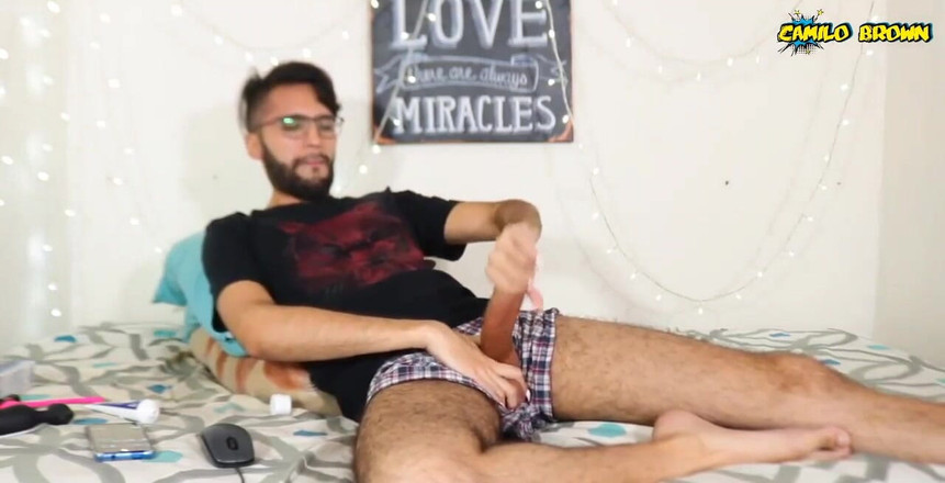 Camilo Brown: Masturbazione di con lubrificante mi dà un orgasmo piuttosto intenso