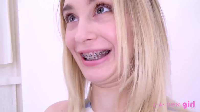 L.A. New Girl: Teen walks out of photoshoot pissed off - Returns to swallow...