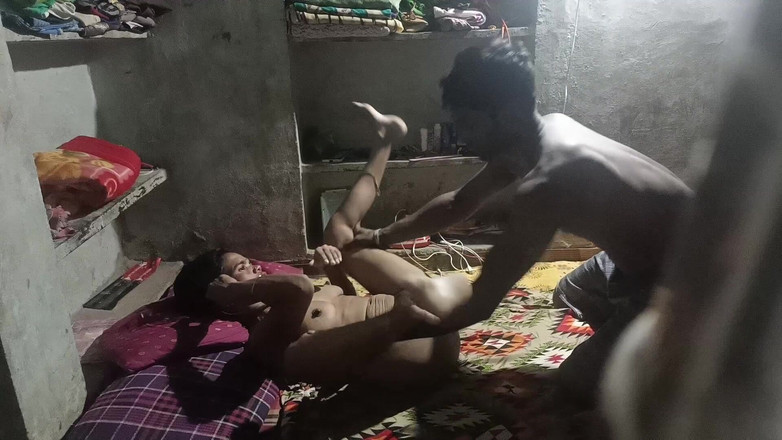 Hharr9898: 남친을 따먹는 인도 콜라주 소녀들