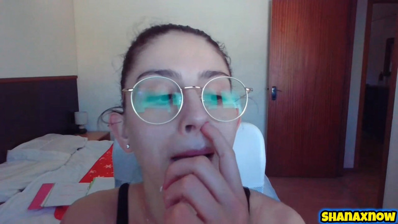 Shanaxnow: Fetish Nose Picking Boogers Push Nostrils Smell My Pussy
