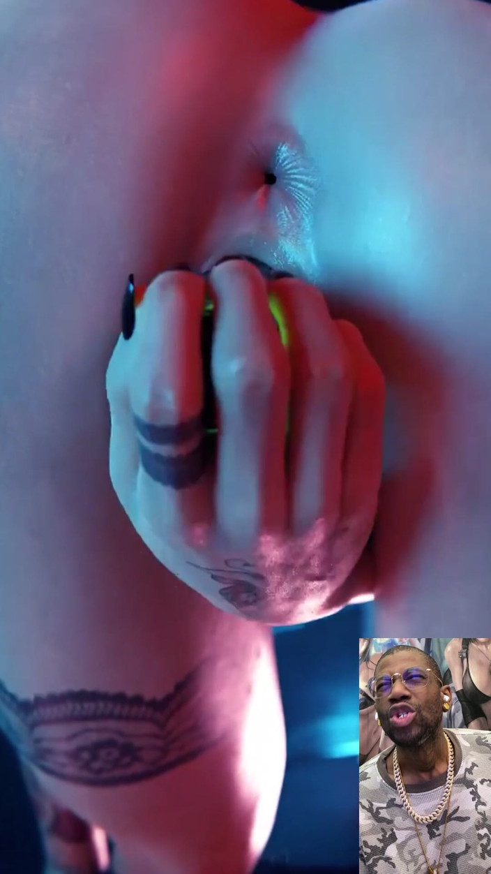 Good news media: La figa di judy si scopa da dietro con un...