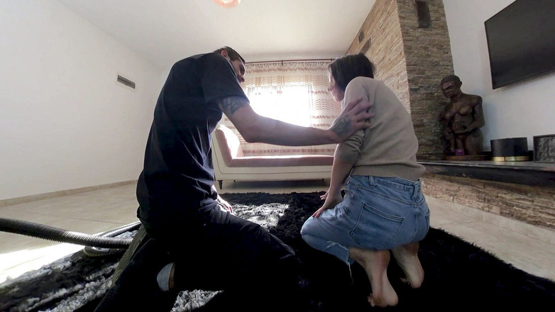 SassyTiff: 하우스 메이드 따먹기