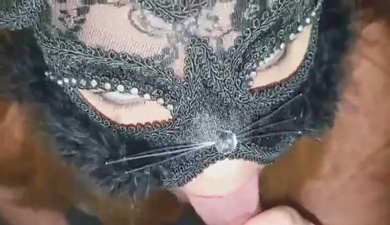 BBW-Cleopatra: My slave gives me what I crave