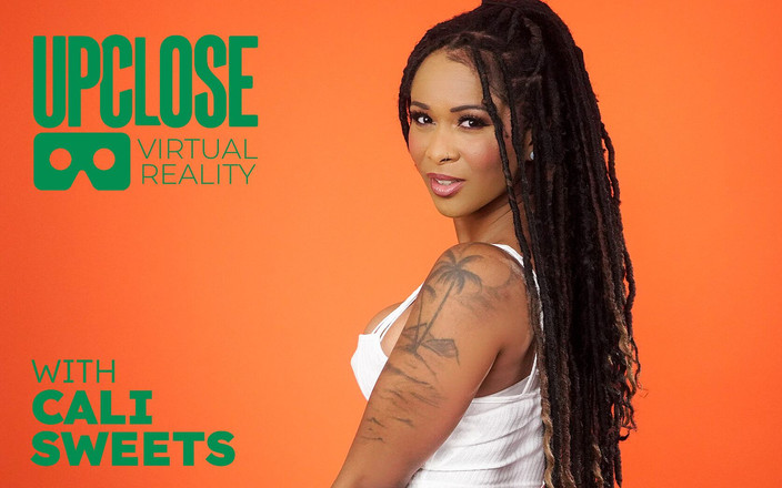 Up Close VR: Rakaman dekat VR - awek panas Cali Sweets mengongkek batang besar...