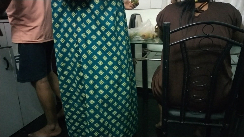 Priya aunty: Dirty Talking About Sex - Tamil