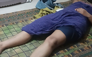 My hot pussy: Indian hot Bhabhi big ass fucking