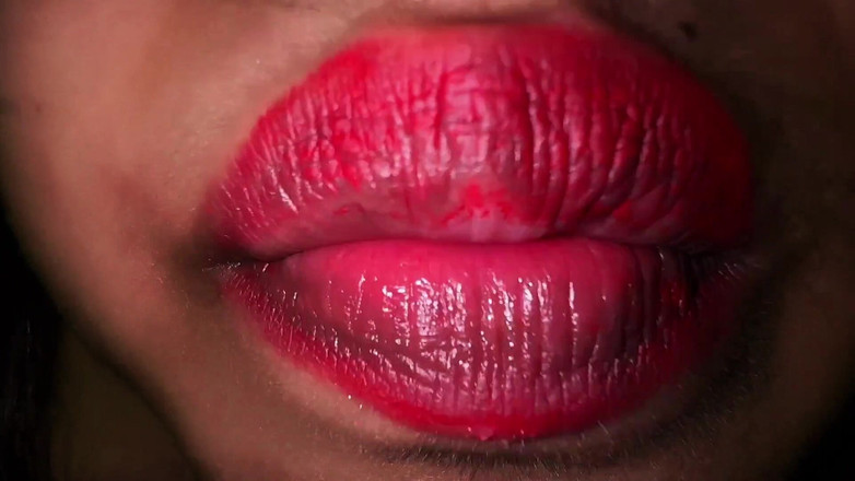 Aria Mia: Cieszę się sobą, kiedy potrzebuję jebanie, ale nikogo tam nie...