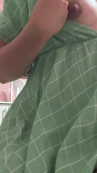 Tratando de sexo intenso en 38 semanas de coño embarazado durante las contracciones del orgasmo