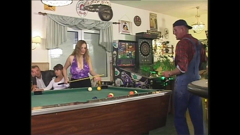 MMV films - The Original: Ateşli seksi büyük memeli sarışın büyük sert yarakla domalarak sikiliyor