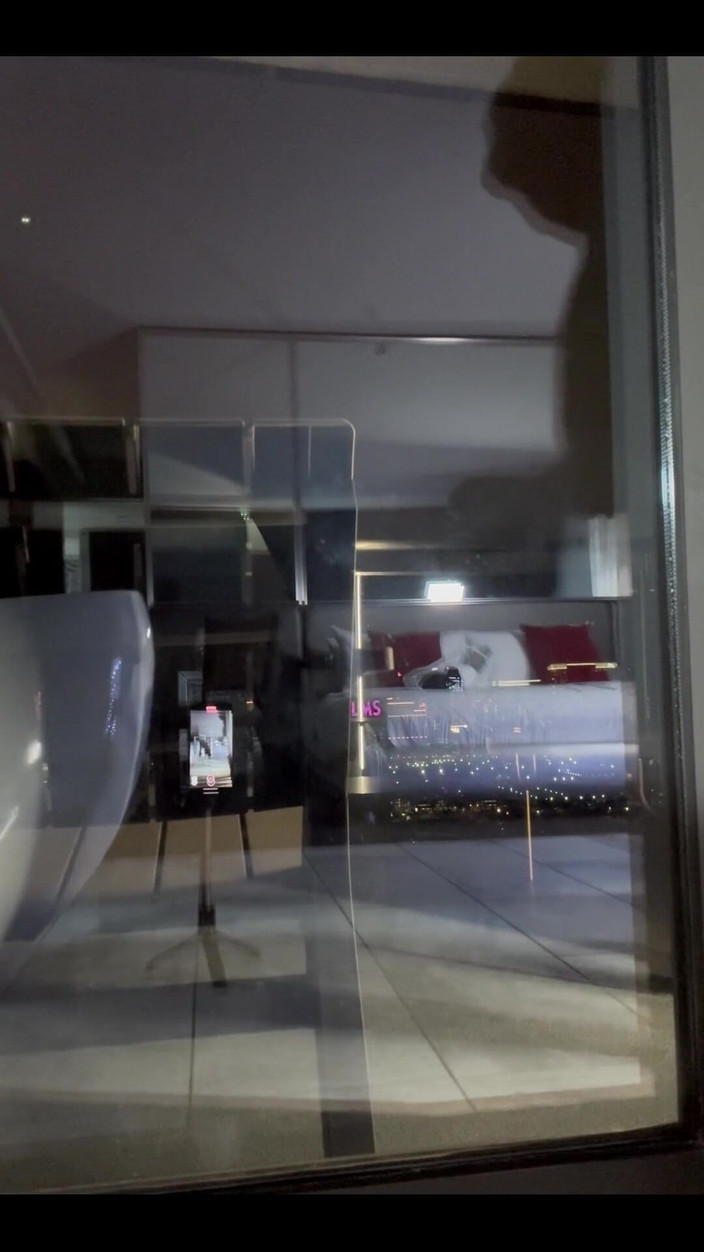 Amanda Thickk: Видео последней фотосессии за кулисами