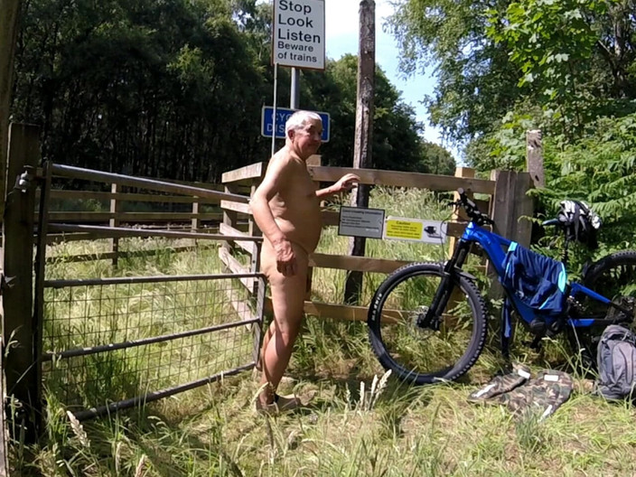 Andy: Прогулянка 33 2025