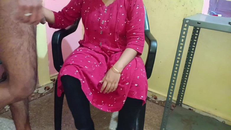 Mami4711: larki ki tang men hom cheyar phanking aur doodh bara...