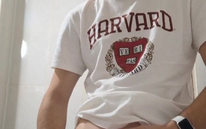 The college boy: 大射精