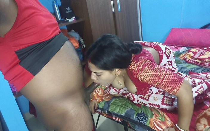 Sona bhabhi: Moje macecha odpočívá v ložnici, vidím její sexy tělo, po...