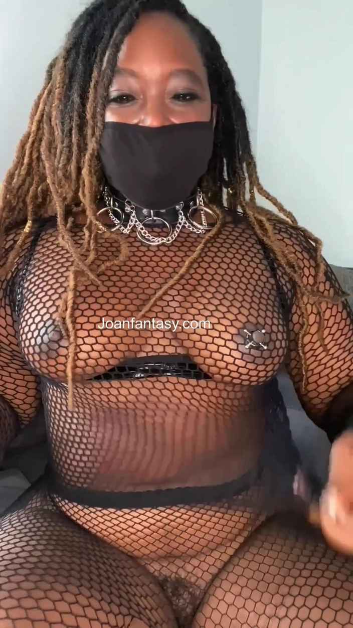 Joanfantasy: काले अधोवस्त्र में Joanfantasy एकल खेल