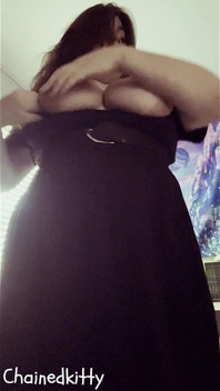 Trans BBW Shows off Happy Horn