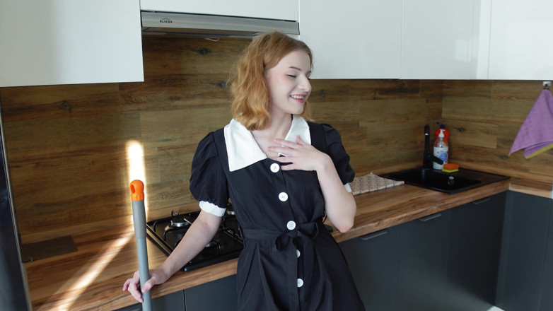 Diana Rider: Maid let him fuck her tight pussy