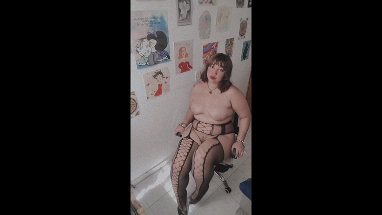 Nana Bela: Size Model Oluyorum İç Çamaşırım Bölüm 2