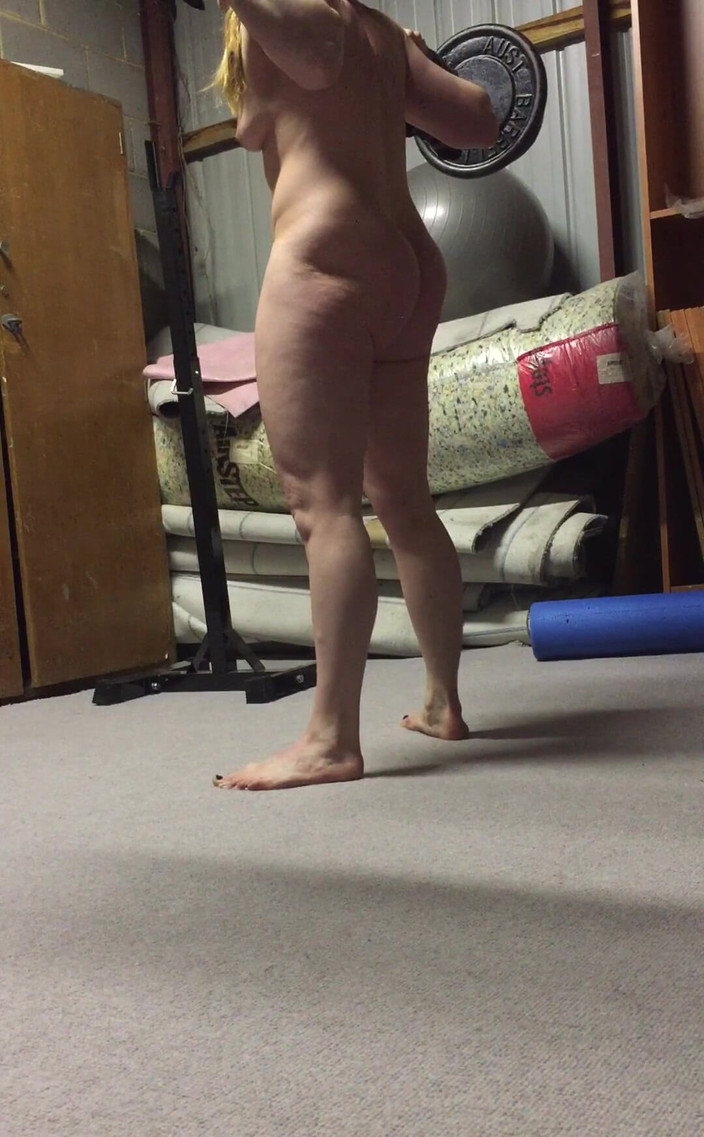 Michellexm: Meregangkan Bogel