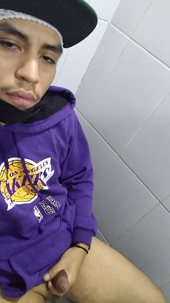 AlexAlejandro13: Ik vind het heel leuk om me voor te stellen...