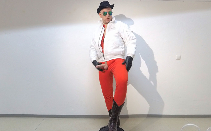 GERMANE_XL: The Cowboy in Red Long Johns 1
