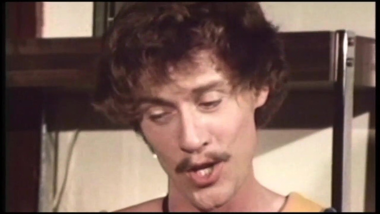 XTime Vod: Chlupatý penis sání chlupaté kundičky, šukání vintage trojky