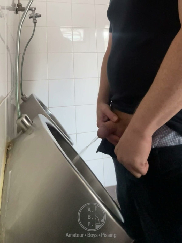 AmateurBoysPissing: Watching on a Redhead Guy in a Toilet