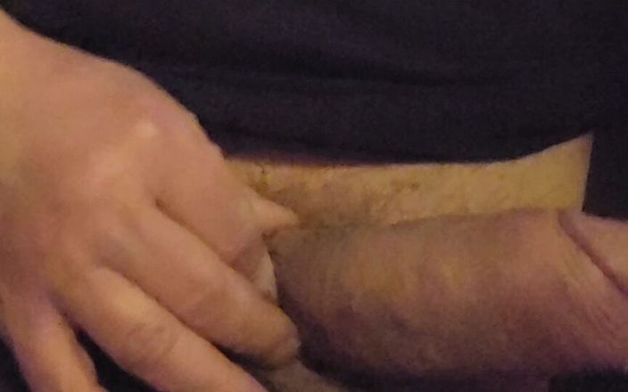 Kuraz69: Mijn lul aanraken
