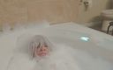 General Sunbeam: Ini video pemotretan cyno bathtub cosplaymu yang indah dan video...