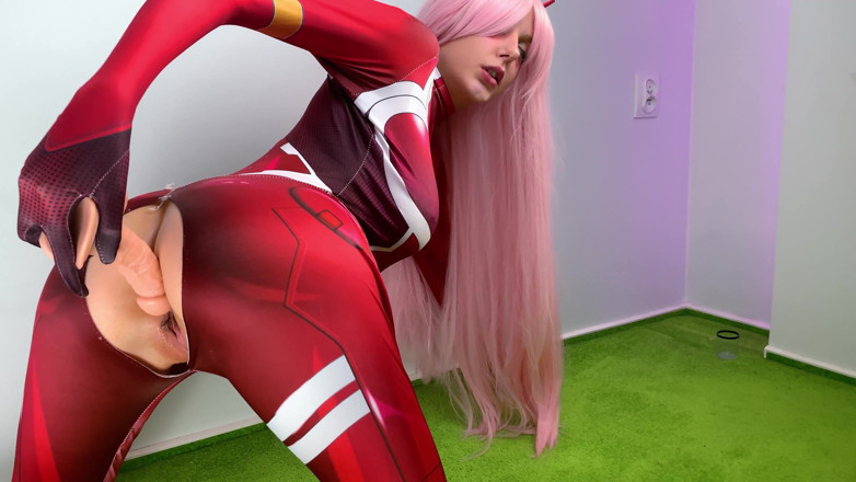 Mini Elfie: Zero two was fuck and facial
