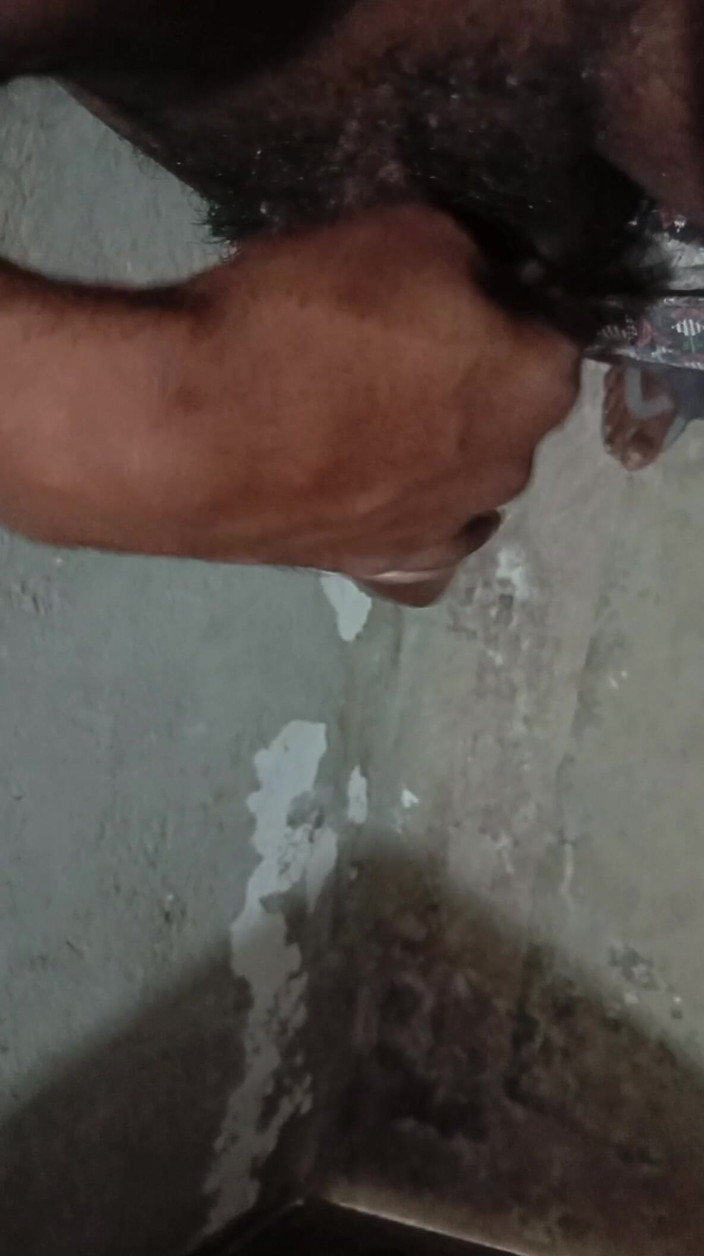Beckett: Desi Boy Handjob in the Bathroom and Cumshot