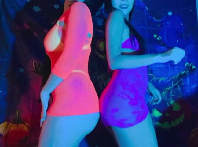 Vika_Sexting: Dorință sălbatică