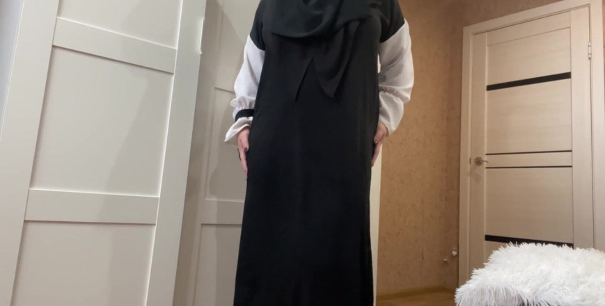 Lux Eva: Chica marroquí se acaricia en pantimedias