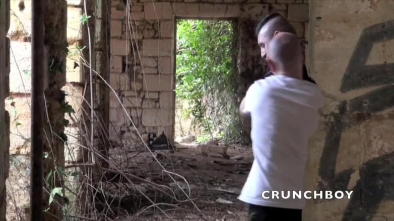Crunch Boy: Arab fucked by Jess Royan outdoor exhib