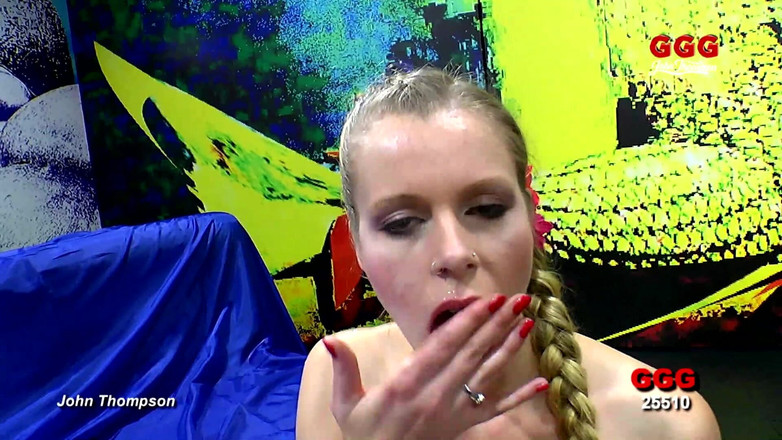 GGG John Thompson Studio: Ggg John Thompson - genç kız üvey dedesini son dışarı emiyor