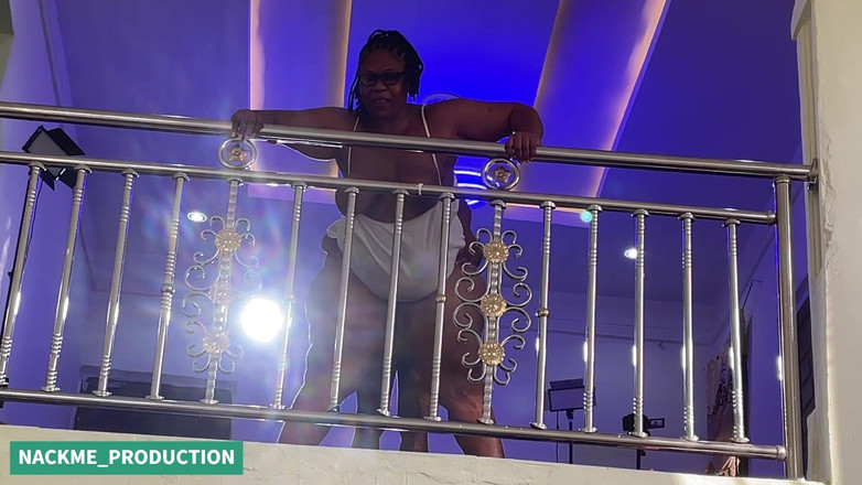 NACKME_PRODUCTION: Bbw nonna e un giovane stallone