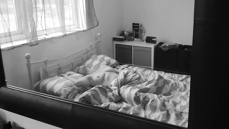 Kylie Britain Adventures: Morning glory