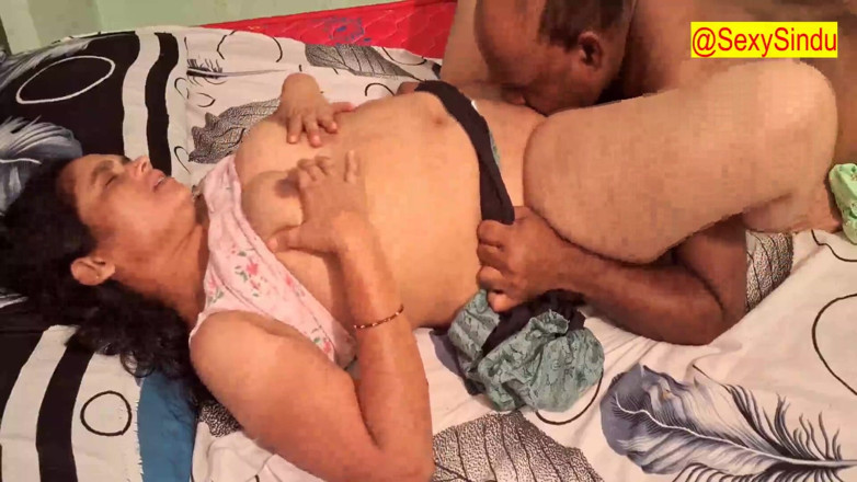 Sexy sindu: Donna indiana super sexy