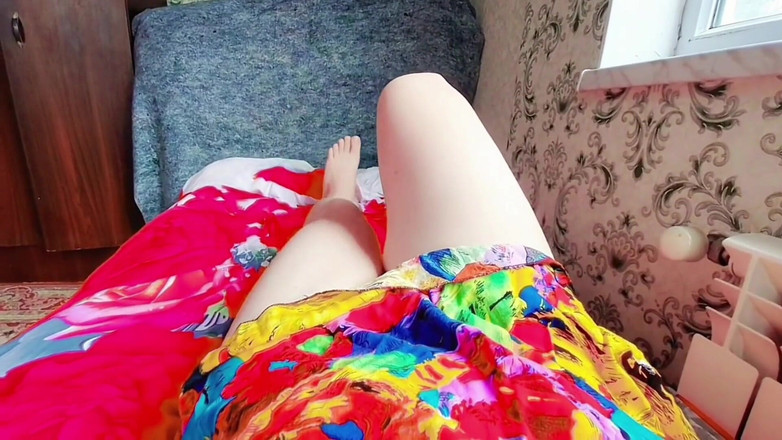 Kitty_Cross: Pre Cumming masturbace roztomilé ladyboy nohy hands free polykání