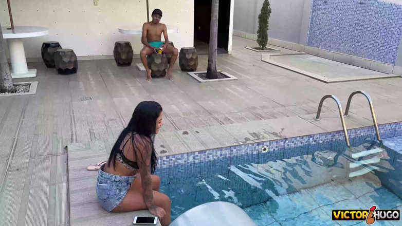 VictorHugo: Mulher casada com um homem com um pau grande