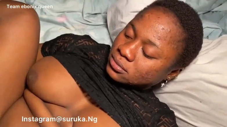 Ebony Legeng: Seks anal ekstrem sampai kontol besar pria kulit hitam ini...