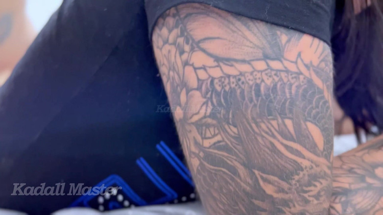 Kadall Master: Am sunat-o să ne jucăm, haha, și mi-am băgat pula în vaginul...