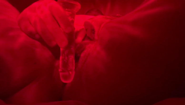 SoftBakedAfterDark: Komm in den schrank meiner mitbewohner